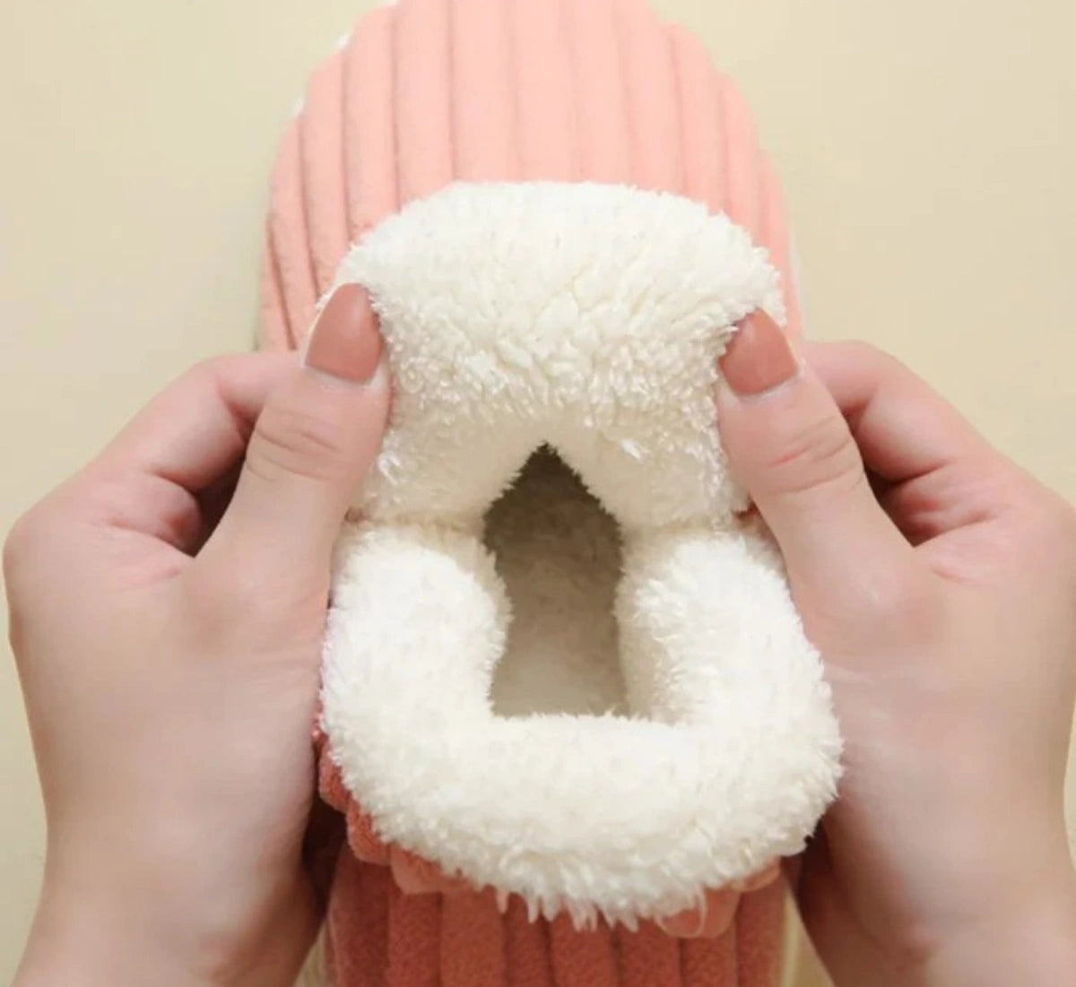 FluffEase™ Pantoufles d’hiver thérapeutiques – Chaleur à tout moment | 1+1 OFFERT